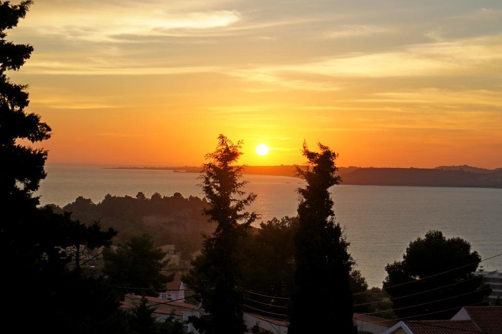 Hara'S View Villa Lassi  Exterior photo