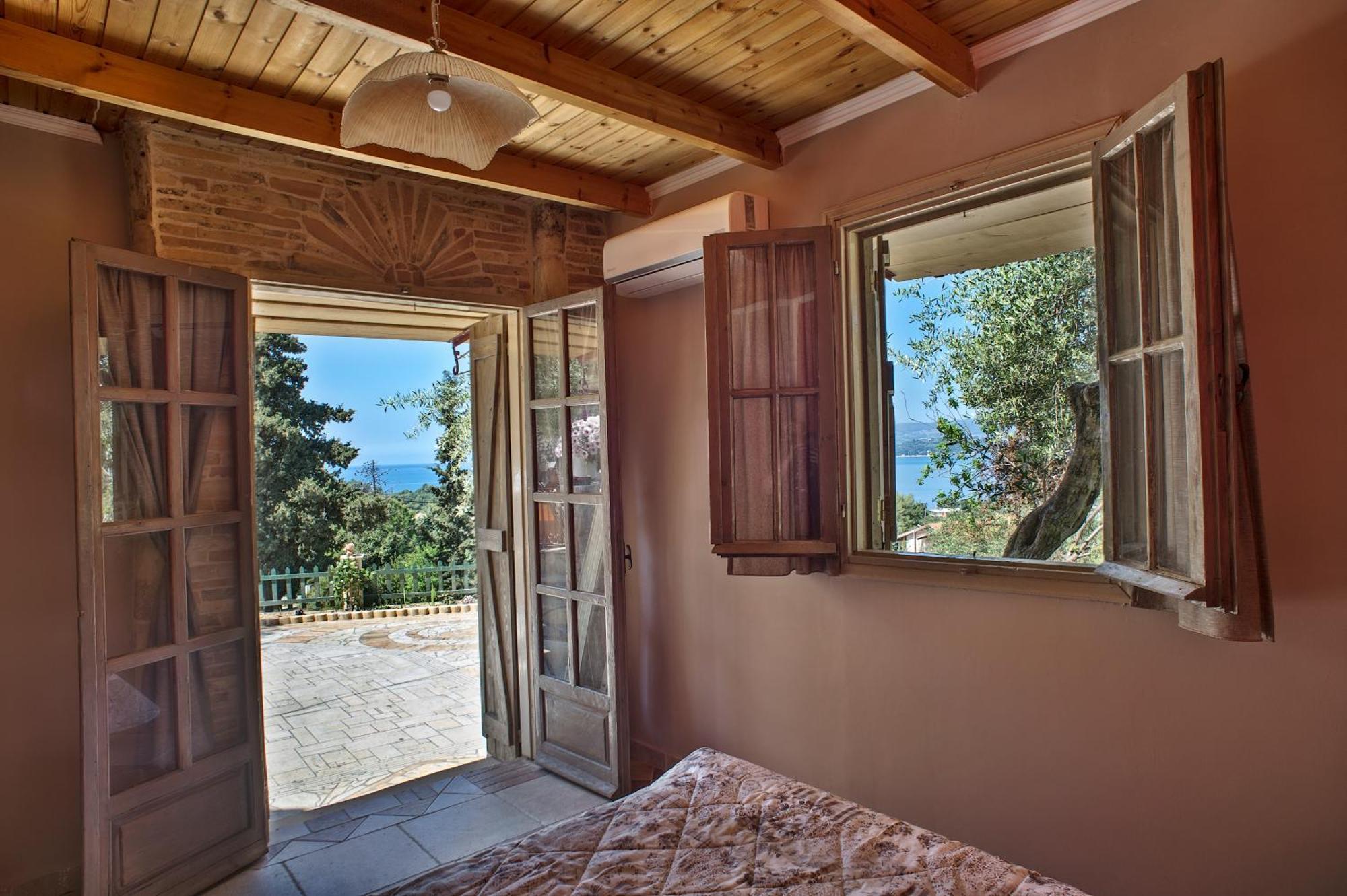 Hara'S View Villa Lassi  Exterior photo